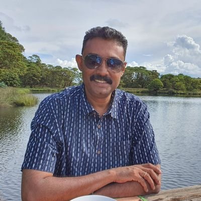 NaavinKay's profile picture. From 'God's own country' to 'The warm heart of Africa'