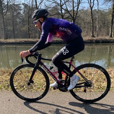 ❤ Joyce

🚵‍♀️ Bikefitter
https://t.co/3EKhn7RZfE

Cyclist @Evopro_racing