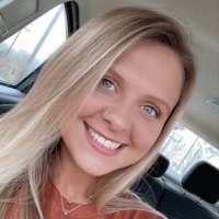 Liz (@lizziebbel01) 's Twitter Profile