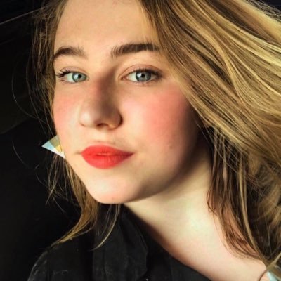 laurenkschleich's profile picture. 