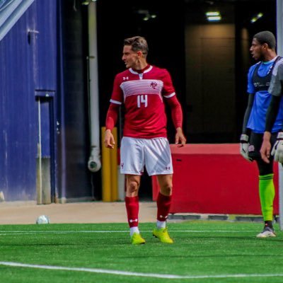 PJVicente's profile picture. 📚Graduado CAFD (UMH) | ⚽️ Readaptación lesiones (ex- Alcoyano, Orihuela, Atzeneta, AFE) | MBA in Sports Management