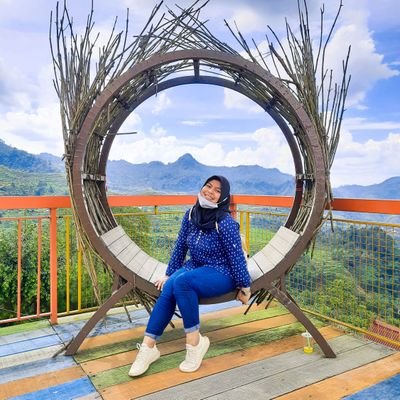 millagrian's profile picture. 🤵‍@dwiecakil | 😎😎