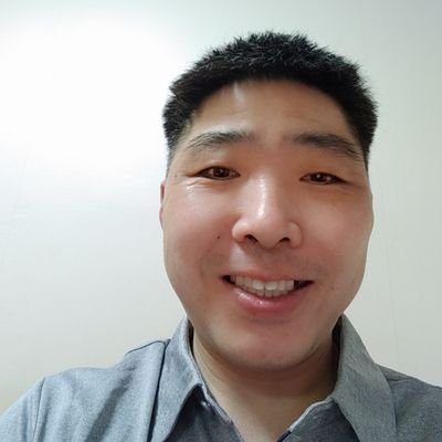 야! 국민의힘 이새끼들아 이새끼들아 느그들도 쪽팔리지 국민의힘 이새끼들아 진짜 쪽팔려서 못살겠다.