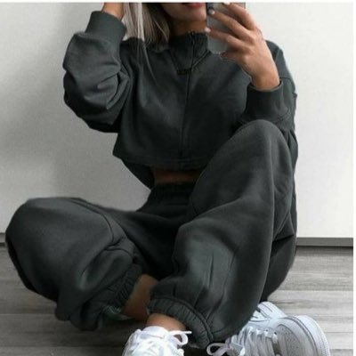 leejiinhoo_t's profile picture. 🧜🏻‍♀️💜