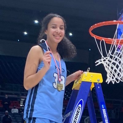 Mount Notre Dame HS 2023 🏀 Ohio Elite 2023 📚 4.0 GPA 🏀 State Champion 💍💙 https://t.co/Xq1qFCv1Cd