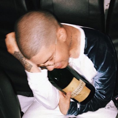 shexluke's profile picture. Professionally known as Rihanna Promo Team