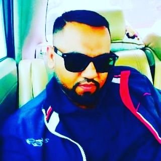 সৎ হতে হবে অথবা সৎ লোকের অনুসন্ধান করতে হবে।