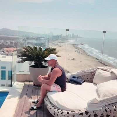 BorisDereck's profile picture. Web Developer Html:5 Css3, Javascript, Jquery,  Angular, nodejs, typescript