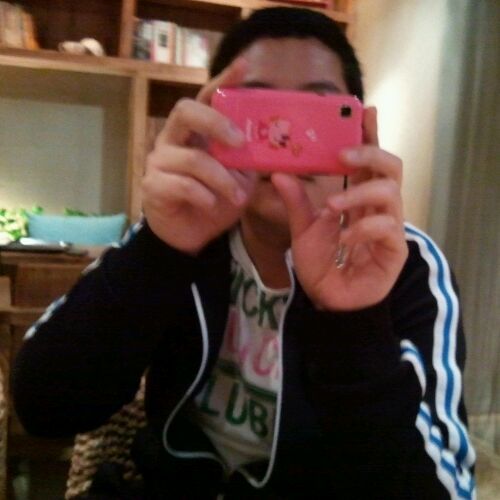 uk0821's profile picture. 딱히 소개할 만한게..