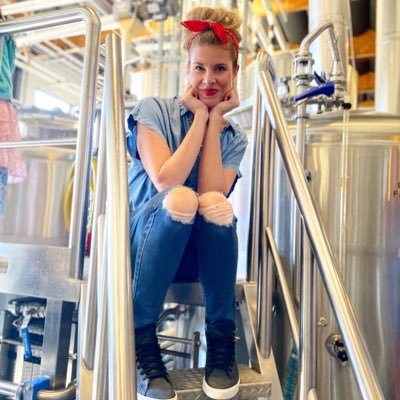Beer blog + beer merch shop. Creative director • Copywriter. Inviting everyone to the table. Using my beer powers for good. ✨ALL FOR BEER + BEER FOR ALL ✨