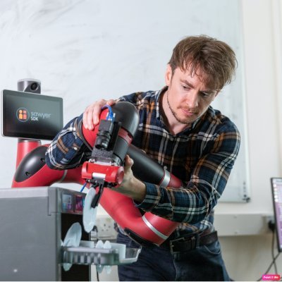 Director of the Robot Learning Lab at Imperial College London.