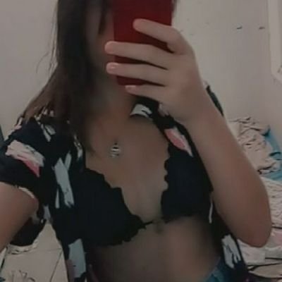 NicoleWeege's profile picture. solteira 
chama no pv