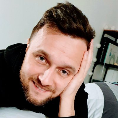 Lukasz39541154's profile picture. 