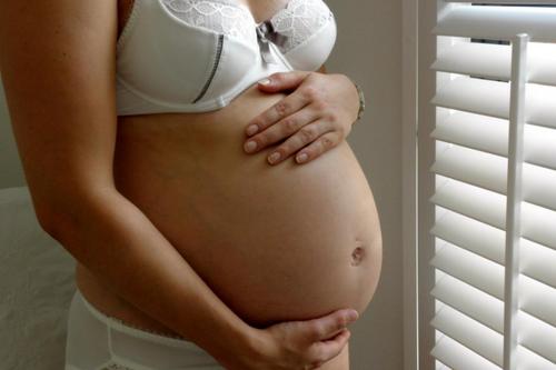 Belly-B Zwangerschapsmode | 8 winkels: Amersfoort -Amsterdam - Arnhem - Leeuwarden - Nijmegen - Utrecht - Zwolle Venlo(outlet) Webwinkel: http://t.co/TLLsERcyy0