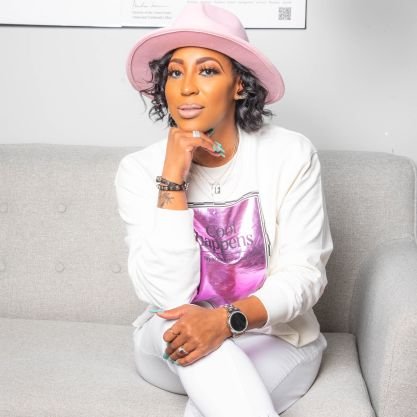 poshlifesocial's profile picture. We partner w/ Posh female CEOs who are overwhelmed, helping them go from burnout to zone of genius through Executive Virtual Concierge Services.