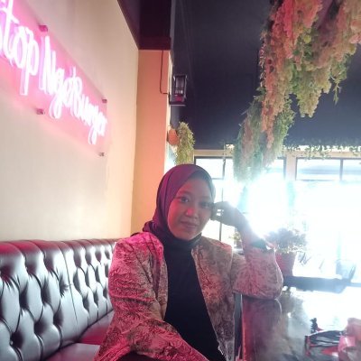 DianWahyuFitri4's profile picture. ig:@dianwfitriyani_