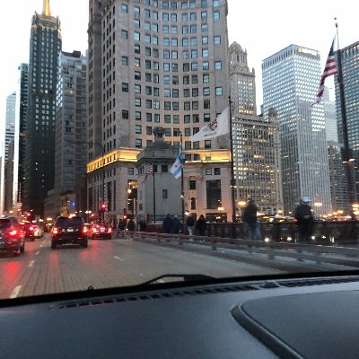 ⚽✌From the Windy City Chicago, an entrepreneur work from home, I'm a computer technician, Ebay/Amazon/Shopify/Mercari/Poshmark seller Rojiblanco De Corazon. ✌⚽