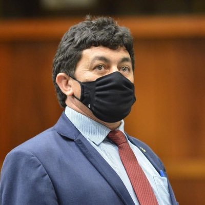 Empresário, pai de Família, nordestino, apaixonado por Goiás e por política.   DEPUTADO ESTADUAL (DEM).