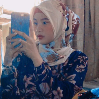 Rayhana19290799's profile picture. 