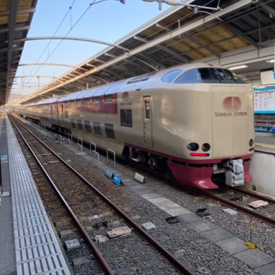 misato33101972's profile picture. 168/77/51彼氏と同棲中。たまにしか更新しませんが、メッセージくれたら嬉しいです😃組合員のみ。女性はすみませんがフォローできません。フォローされてもブロックします。介護士してますので、同じ職業の方も仲良くしてくださいね。