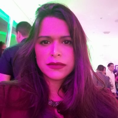 Hija de Dios y mis padres, madre de mi bendición.