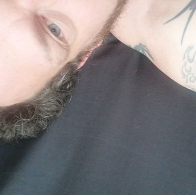 gay. married. cape town. massage therapist. naughty-nice and everything in between. I follow back, if I can. Don't ask me to download hangouts. no females