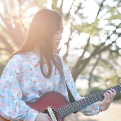 harunote2u's profile picture. 太陽でありたい。穏やかにゆるりと。マイペースにギターと共に歌ったり。まったり。always。人魚の涙。リボン結び。青森県八戸市出身。B型。4/18生。左利き。末っ子。ひねくれポジティブ。社会人な音楽人。普通の人。トマト麺。キウイ。独り言。睡眠。笑顔。Happy。お茶。パクチー。モンチッチ。SPYAIR。髭男。