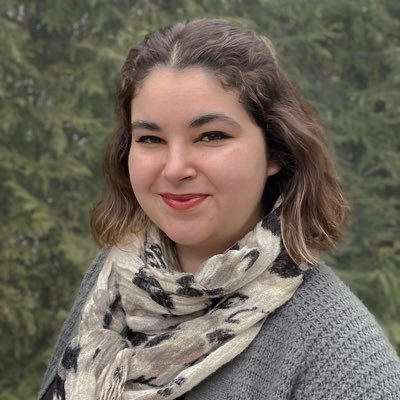 Houseplant enthusiast. Aging millennial. Dog mom. M.S. Applied Economics (@floridastate) She/her