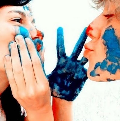 frasesfodaas_'s profile picture. Não há céu sem tempestades, nem caminhos sem acidentes.