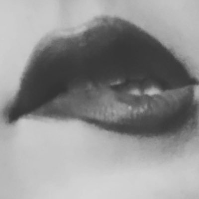 cestamimica's profile picture. Ce ne sont pas nos mots, mais nos acte qui définissent qui nous sommes.  -Batman