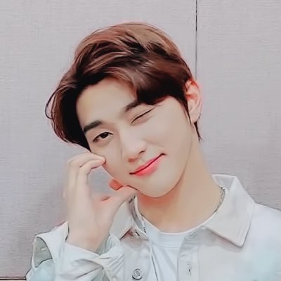 loveandpeacejc's profile picture. #주찬