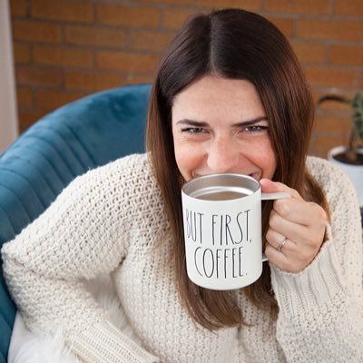 ♌︎ j’étudierai toute ma vie 😆Je suis coach et mentore pour entrepreneure