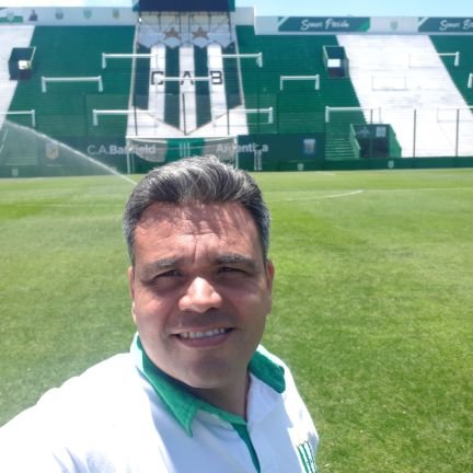 100%BANFIELD 💚🇳🇬
Vito y Ciro los amo !!!
Viva Perón ✌️