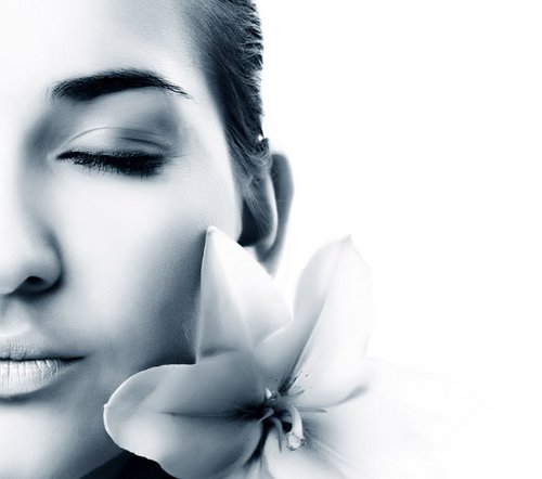 SOU ESTETICISTA E CONSULTORA DE COSMÉTICOS