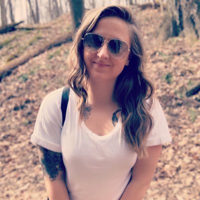 📍Pittsburgh | 👩🏼💻 Controller | ⚒️ Axe & Sledge Supplements | 👩🏼🎓 Geneva Alum