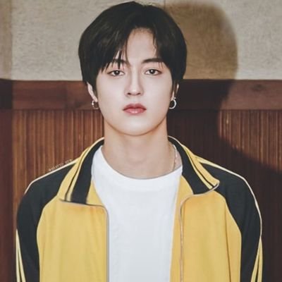 harutoslovee's profile picture. h