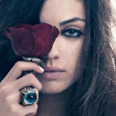 Scarlet_Witchy's profile picture. Everybody is afraid of something..

PARODY ACCOUNT