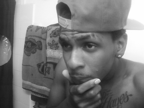 DOUGIEZELLIEBOY's profile picture. 