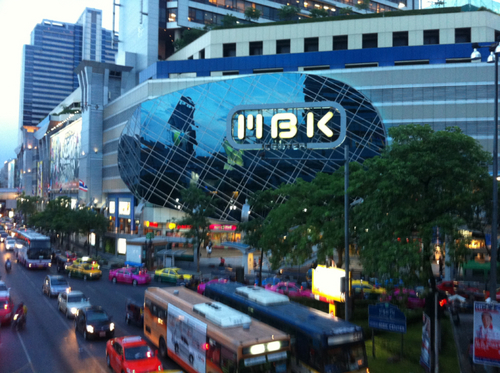 taisyou999's profile picture. 今、日本。タイに住んで8年間でした。心は日本人。現在、iＰhon13利用中。BEATLES、Rollingstonesが大好き。訪れた外国は25カ国。F1が好きです。日本株もやってます