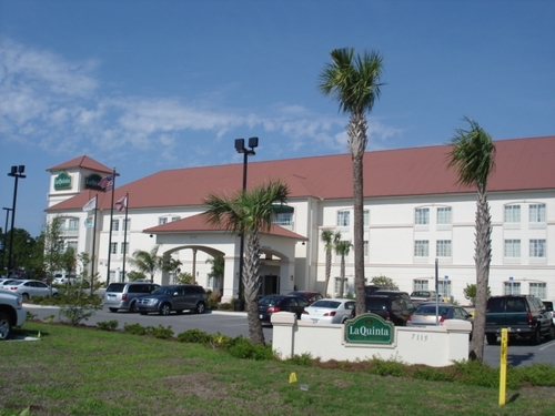 Great hotel in Panama City Beach.  One mile from the beaches.  Certified Florida Green Lodging establishment.  Pet Friendly.