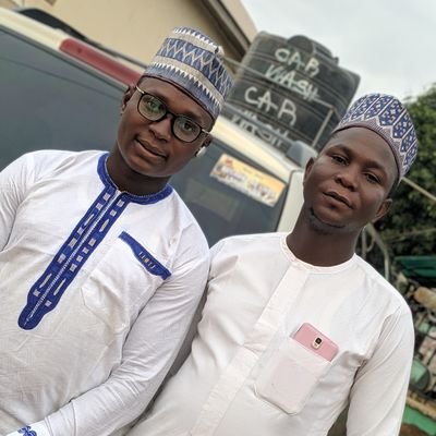 Am very simple easy going guy, but don't like fake life and don't really have time for fake life because life is too short.