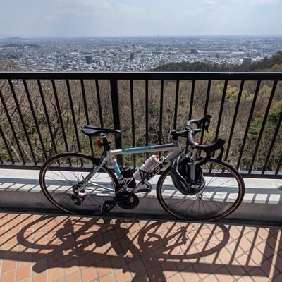 趣味がロードバイクとクロスバイクの社会人です。岐阜県でまたに走ってます。自分がの自転車は
ペンナローラRC-4とルイガノのクロスバイクを乗ってます。岐阜県岐阜市在住の方で一緒にサイクリングに行ってくれる方を募集中です。