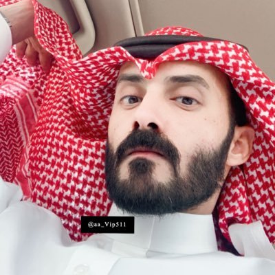 احترآمِيَ للنآس لآ يعنِيَ أني بح.آجہ إليهمَ مَجرد طبع تعلمتہ مِن تربيتِي