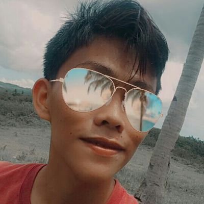 Jomelrosales2's profile picture. Self love💚