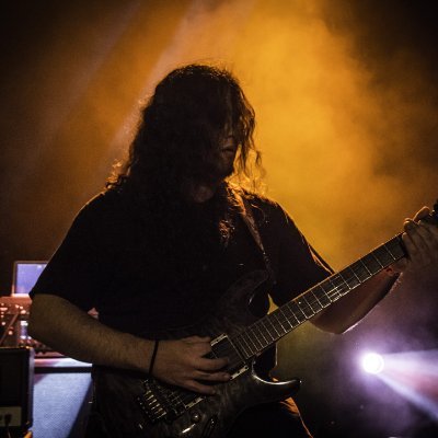 30 //Guitarrista en Nishati //
Guitarrista en Fuimos Héroes //
Ingeniero en audio // Gamer // Twitch affiliate: quitopa 🦾 2/3 @NewNationsGT