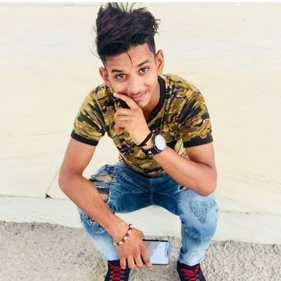 Amrinde39629875's profile picture. s..