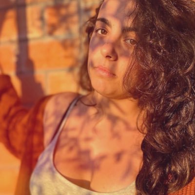 bitchyimperial's profile picture. a robar carteras, pi pi pi pi pi