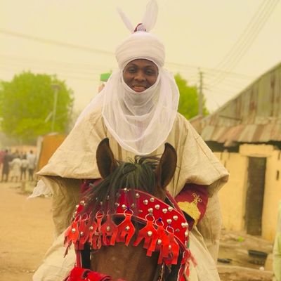 A graduate of the prestigious Ahmadu Bello University Zaria
Bsc. Textile Science and Technology
AC Milan Fan