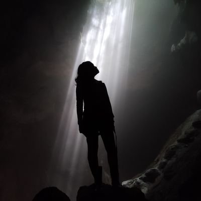 esternnp's profile picture. Ngetwit hal gak penting, mengomentari jajanan, dan jalan-jalan. Tetaplah olahraga meski aras-arasen