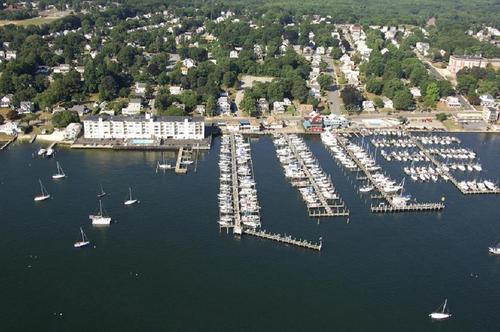 A fantastic marina, offering boat slips, moorings, transient slips, gas, and diesel. Located at the mouth of the Thames River in New London, CT.  (860) 442-1151